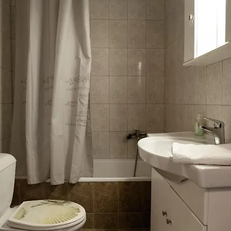 Kalvou Flat Apartment *